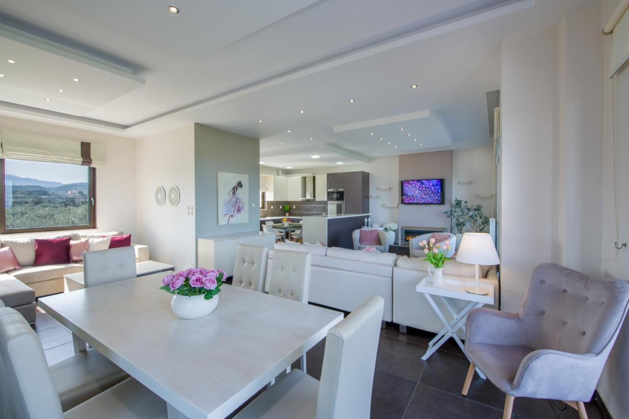 Villa Elisabeth View Gerani  Extérieur photo
